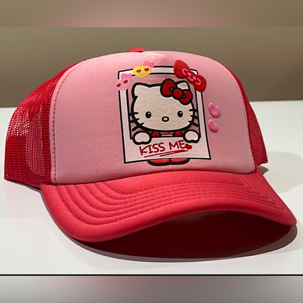 🌸NEW PINK KISS ME HELLO KITTY HAT 🧢 WITH TAGS. - Picture 14 of 15
